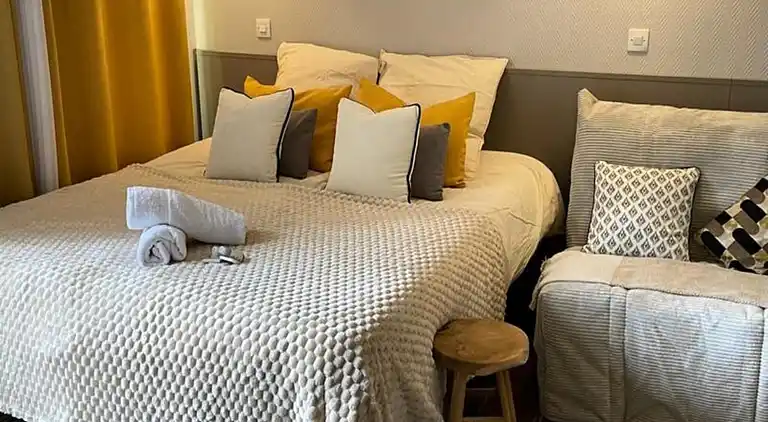 Apartment in Issy-les-Moulineaux