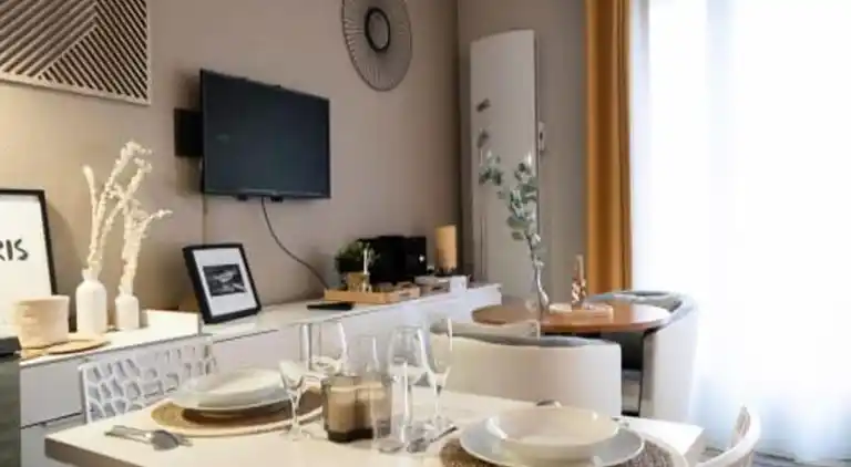 Apartment in Issy-les-Moulineaux