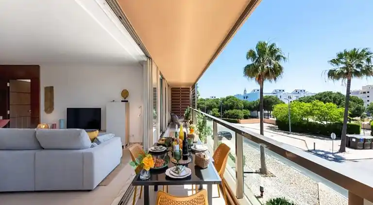 Ferienwohnung in Urbanização dos Salgados