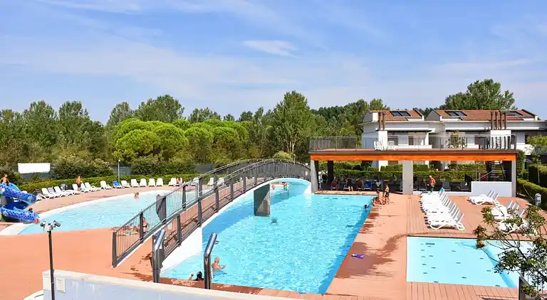 Modern apartment in a residence with pool