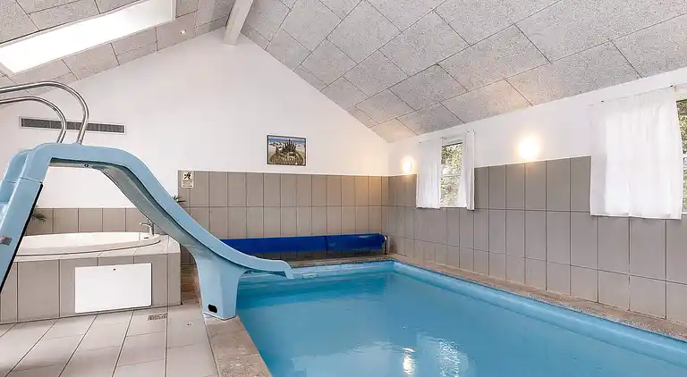 Luxus-Poolhaus mit Wasserpark & Aktivitäten
