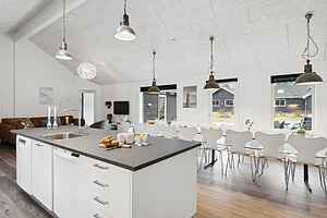 Luksus sommerhus: basseng, spa og aktiviteter