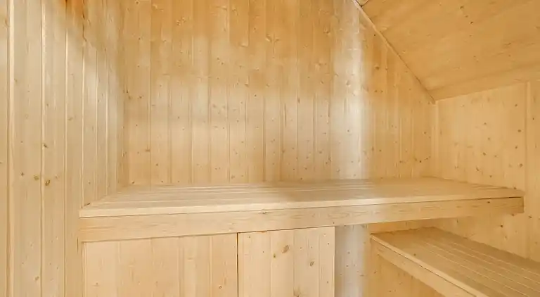 Geräumiges Ferienhaus für 12 mit Pool & Spa