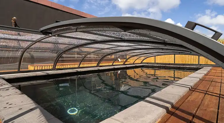 Luxus-Ferienhaus an der Nordsee mit Pool