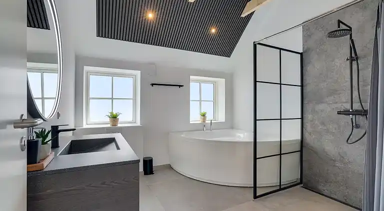 Luxus-Ferienhaus an der Nordsee mit Pool