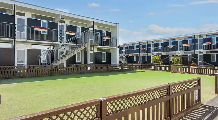 2 room,ground floor or 1.,Standard