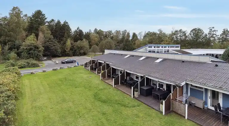 Lys feriebolig nær strand og pool i Dueodde