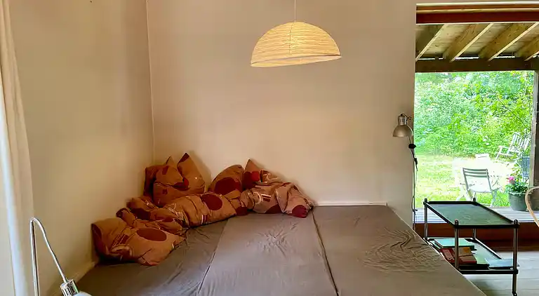 Architektenoase in der Landschaft von Mols