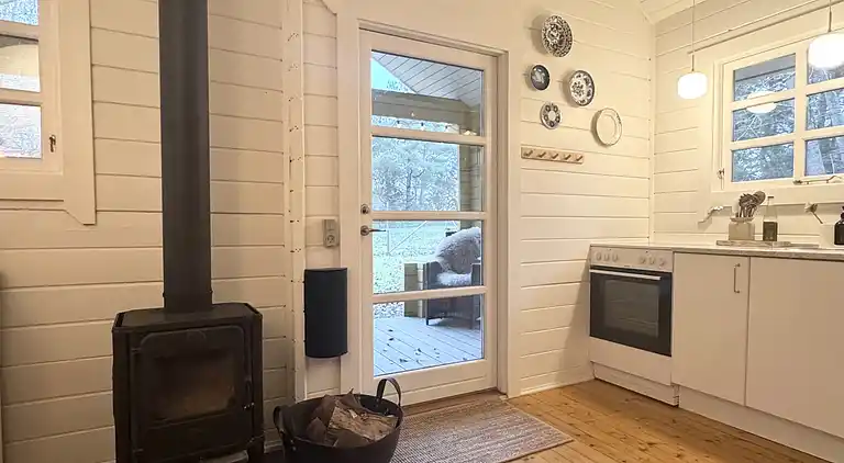 Hyggeligt og moderne sommerhus midt i skoven