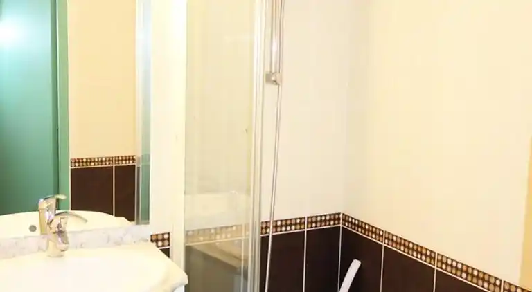 Apartment in Éclose-Est