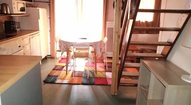 Apartment in Éclose-Est