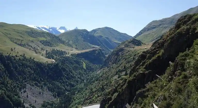 Apartment in Éclose-Est