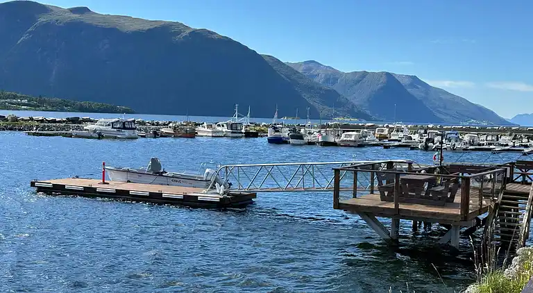 Holiday home in Eidsvåg