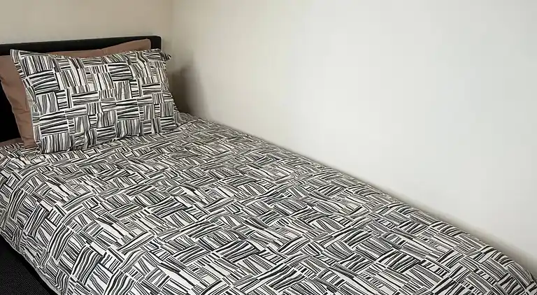 3-Bedroom Home with Conservatory – Abbey Wood, London