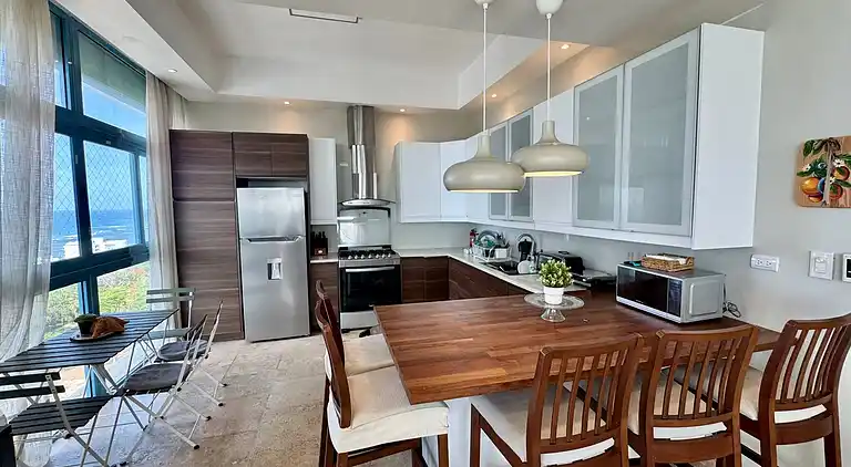 JuanDolio Penthouse, 3 Schlafzimmer, Strandlage gegenüber
