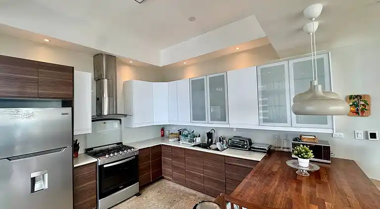 JuanDolio Penthouse, 3 Schlafzimmer, Strandlage gegenüber