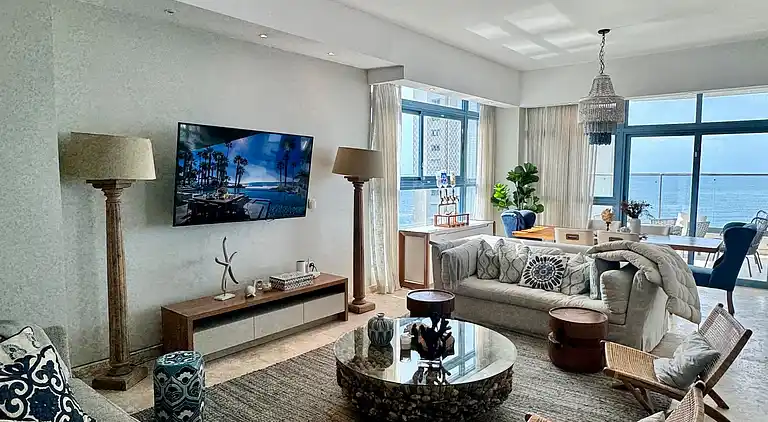 JuanDolio Penthouse, 3 Schlafzimmer, Strandlage gegenüber