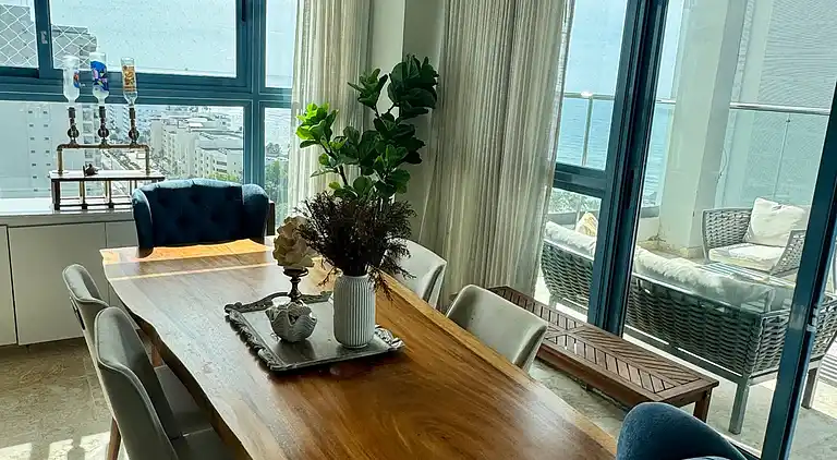 JuanDolio Penthouse, 3 Schlafzimmer, Strandlage gegenüber