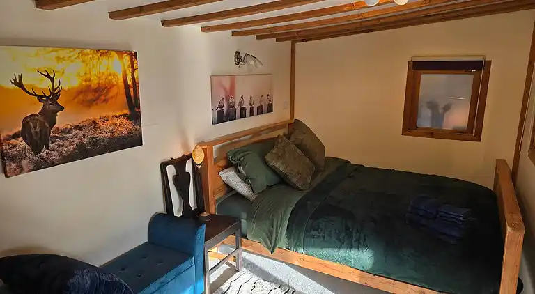 Luxuriöse walisische Holzhütte