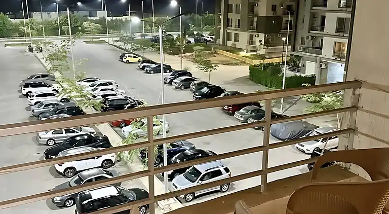 Elegantes Apartment - Sheikh Zayed Compound