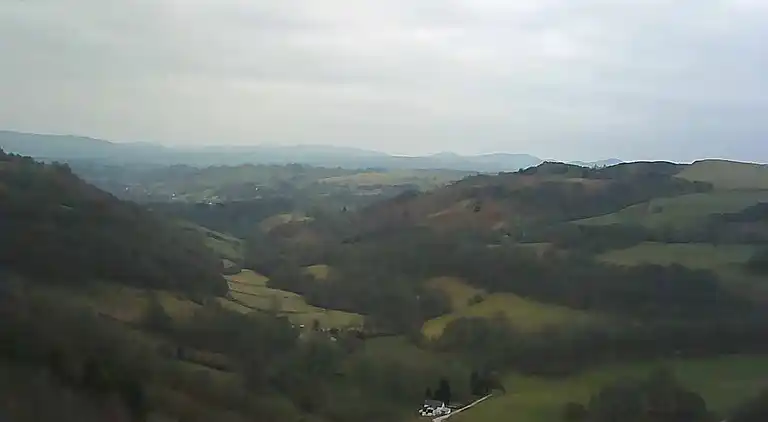 Luxuriöse walisische Holzhütte