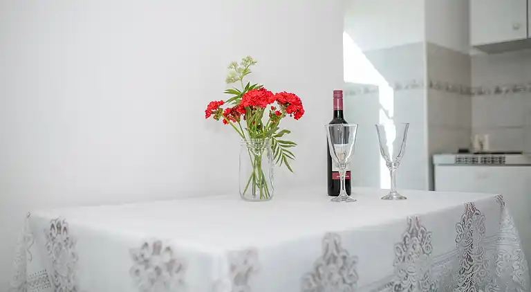 1-Zimmer-Ferienwohnung mit Balkon Lopar, Rab (A-12327-b)