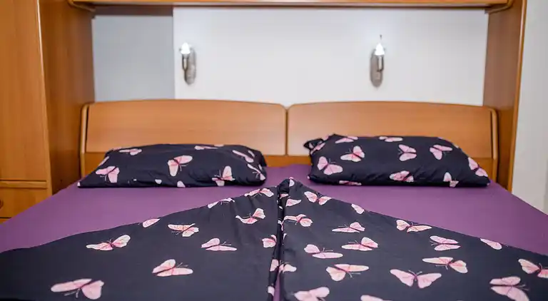 1-Zimmer-Ferienwohnung mit Balkon Lopar, Rab (A-12327-b)