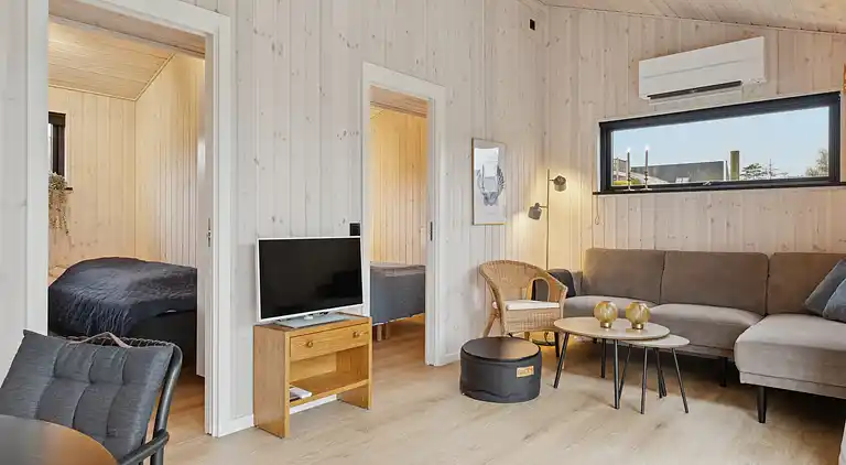 Charmant neu gebautes Ferienhaus 300 m zum Strand