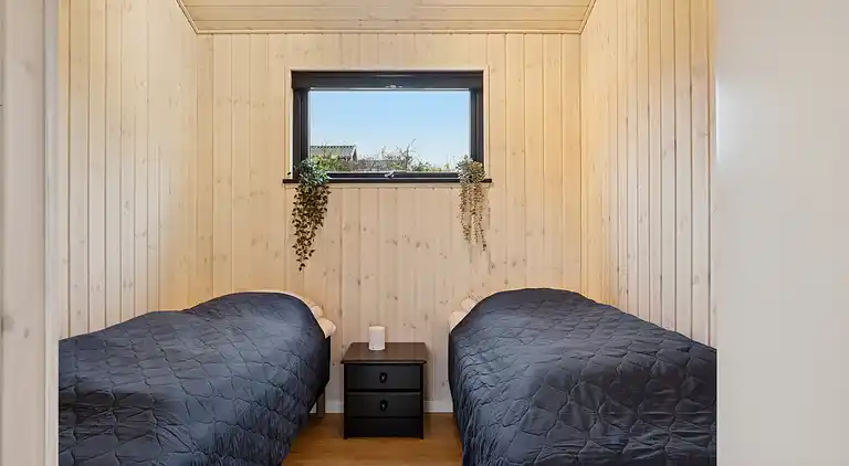 Charmant neu gebautes Ferienhaus 300 m zum Strand