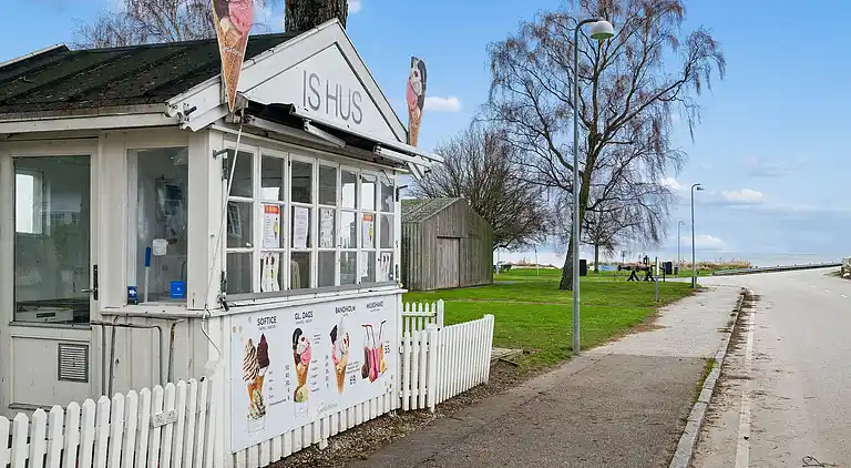 Ferienwohnung am Hafen, Strand, Safaripark