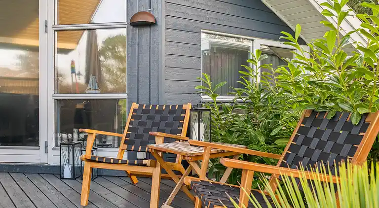 Flot sommerhus fra 2008 med ude spa