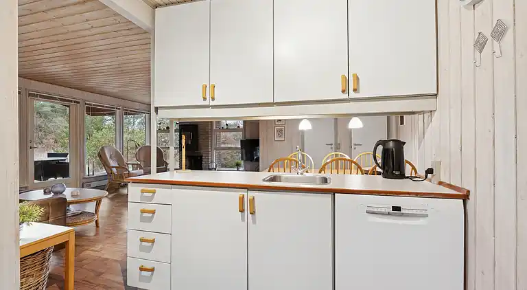 Naturnahes Ferienhaus nahe Meer und Strand