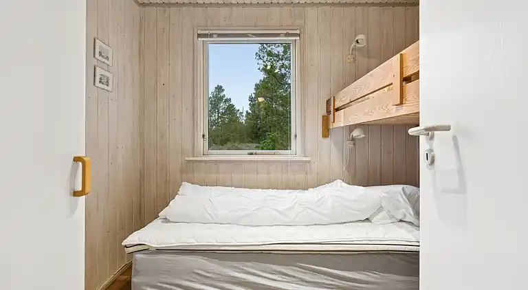 Naturnahes Ferienhaus nahe Meer und Strand