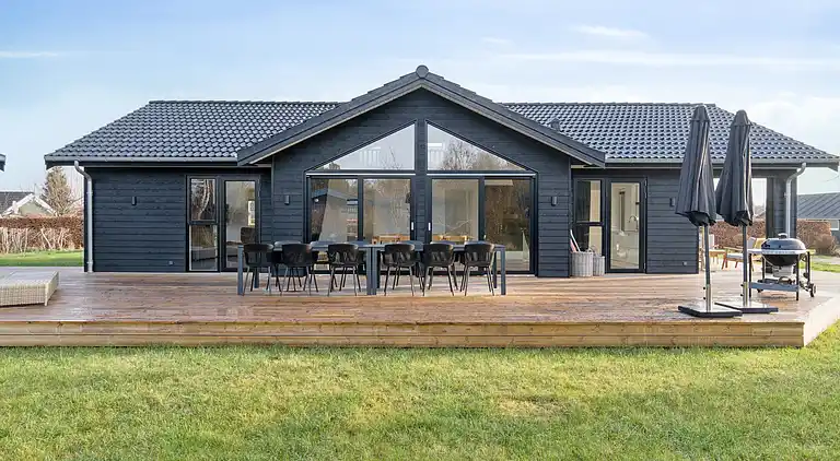 Modernes Ferienhaus mit Annex und 10 Betten