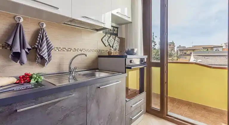 Gemütliche, flache Schritte von den Stränden von Porto