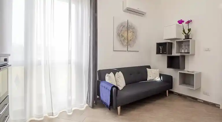 Gemütliche, flache Schritte von den Stränden von Porto