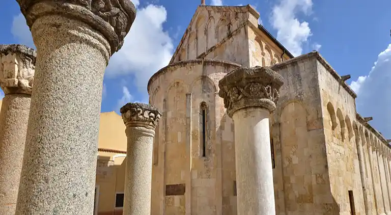 Gemütliche, flache Schritte von den Stränden von Porto
