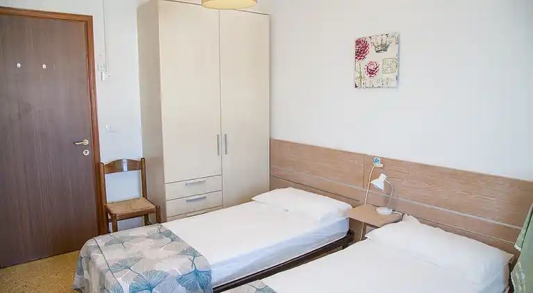 Two triple bedroom flat near the beach in Eraclea