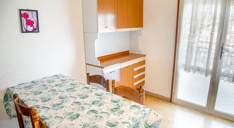 Two triple bedroom flat near the beach in Eraclea