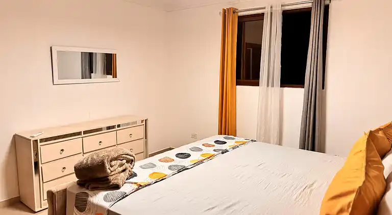 Santiago Amazing 4bedrooms Apt for group, spectacular WIFI,