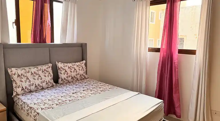 Santiago Amazing 4bedrooms Apt for group, spectacular WIFI,