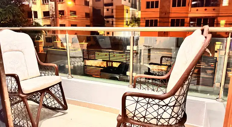 Santiago Amazing 4bedrooms Apt for group, spectacular WIFI,