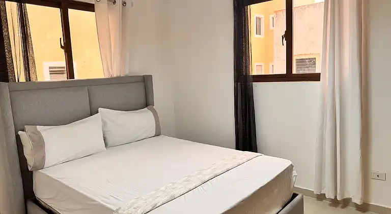 Santiago Amazing 4bedrooms Apt for group, spectacular WIFI,