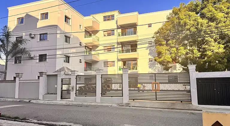 Santiago Amazing 4bedrooms Apt for group, spectacular WIFI,