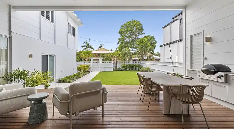 Apartment on Pottsville Beach