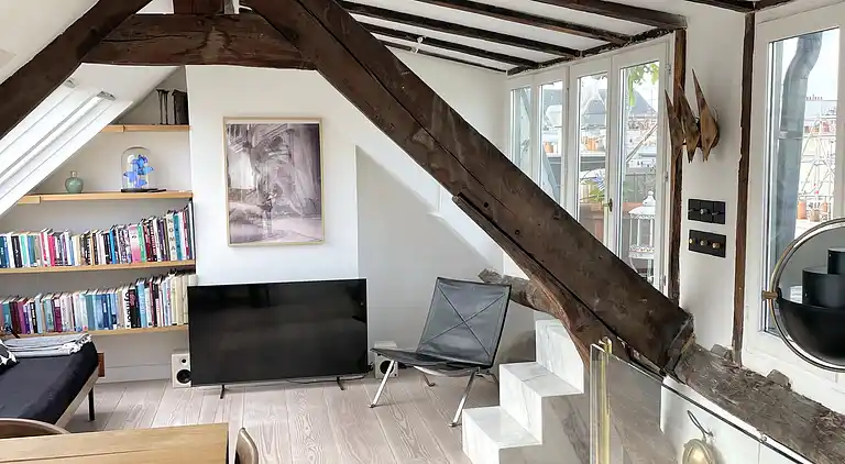 Penthouse avec terrasse privée et vue