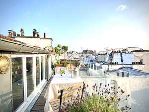 Penthouse mit privater Terrasse und Aussicht