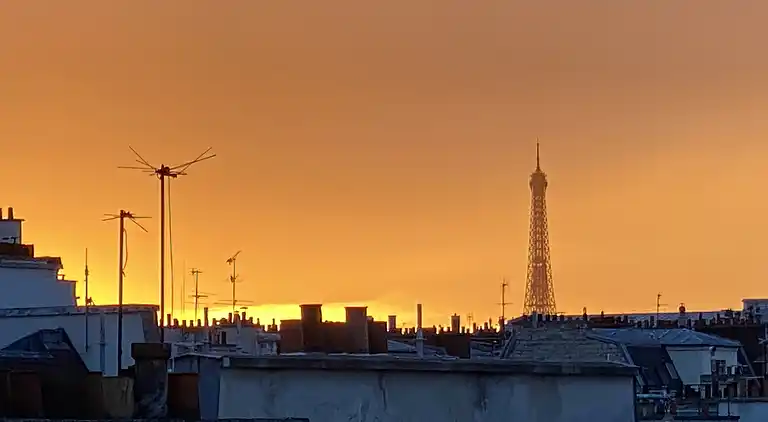 Penthouse avec terrasse privée et vue