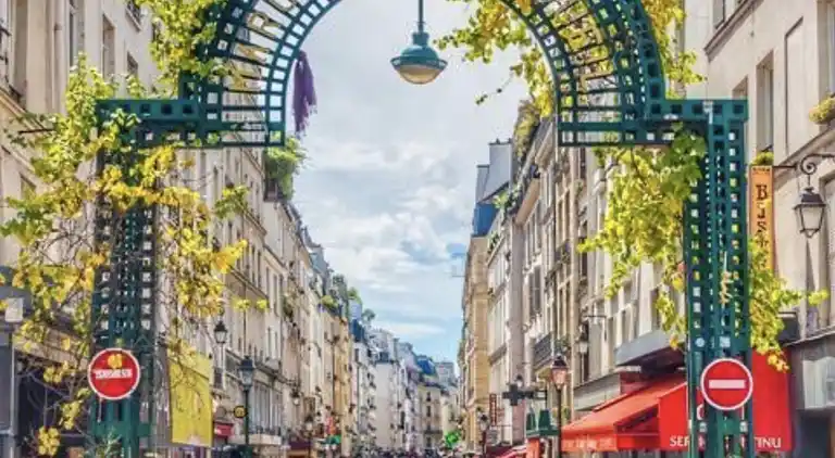 Penthouse avec terrasse privée et vue