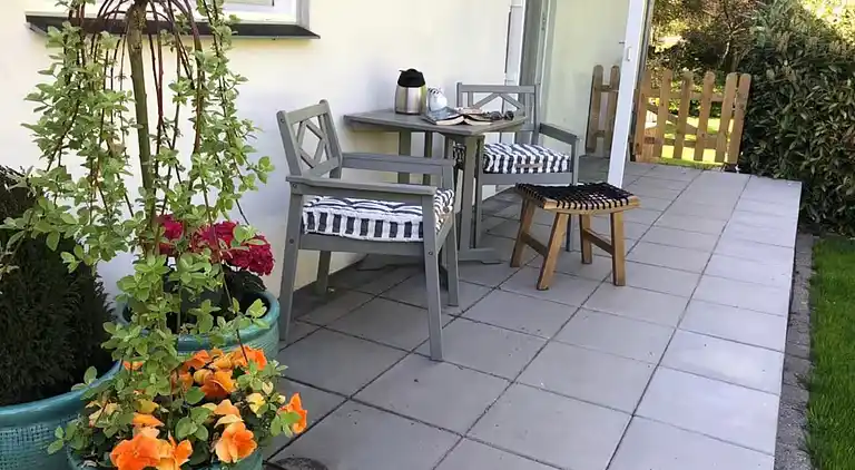 800m til strand,  strøm og vand inkl. 